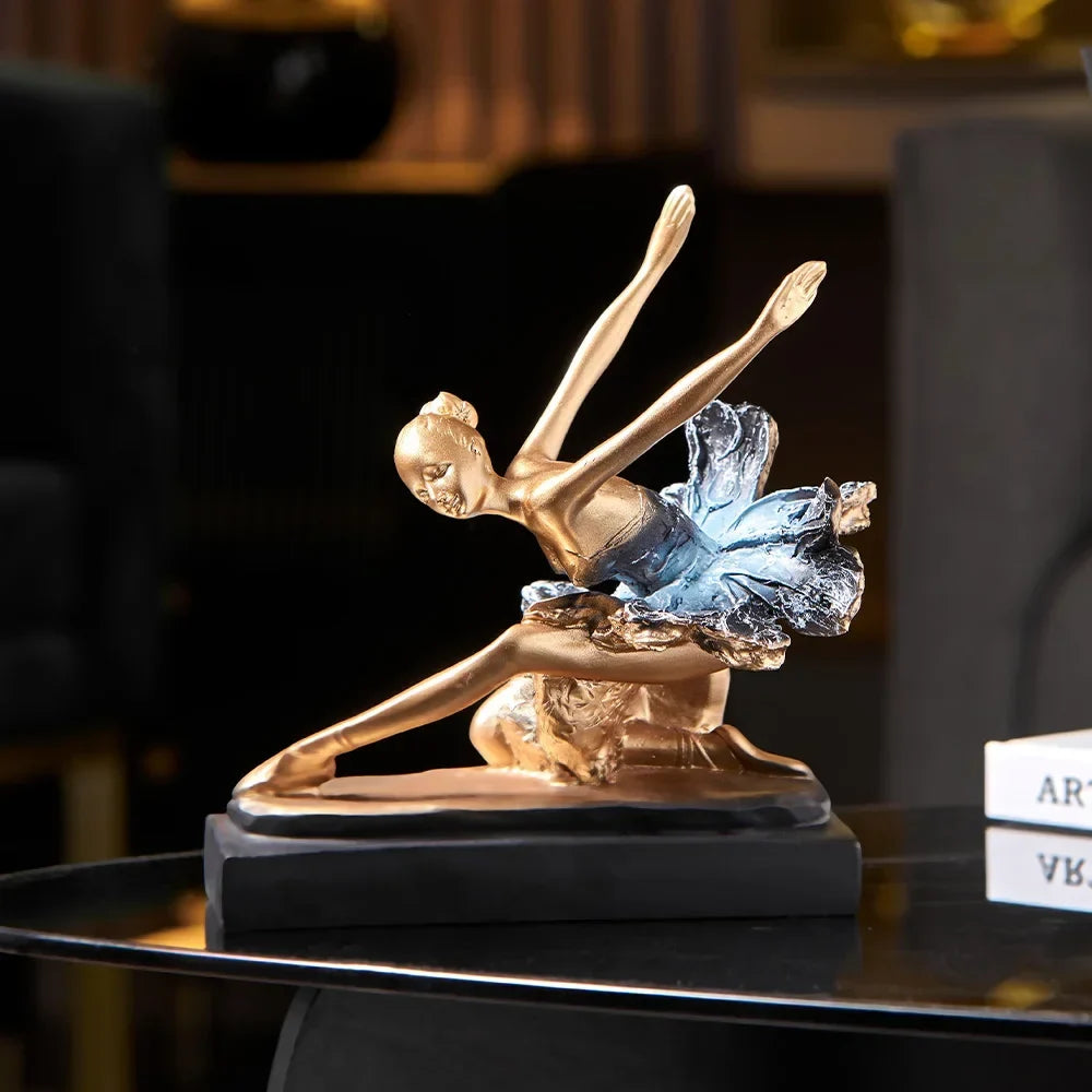 Coppélia Expression Sculpture